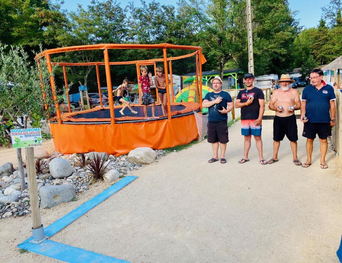 Camping Paradis Family Des Issoux Lalevade-dʼArdèche المظهر الخارجي الصورة