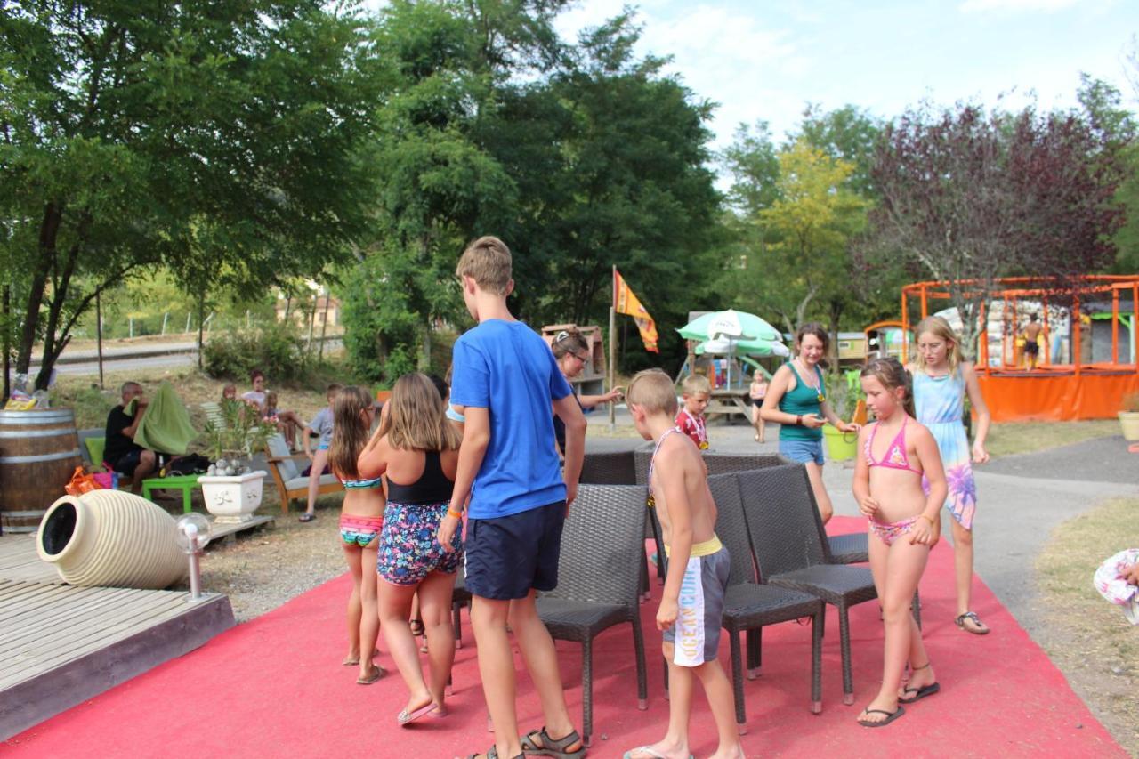 Camping Paradis Family Des Issoux Lalevade-dʼArdèche المظهر الخارجي الصورة