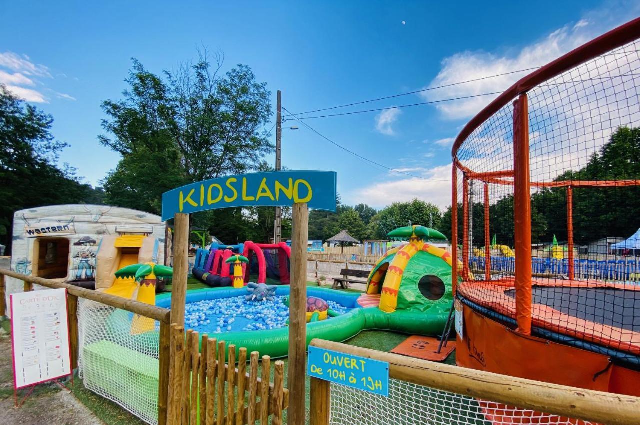 Camping Paradis Family Des Issoux Lalevade-dʼArdèche المظهر الخارجي الصورة